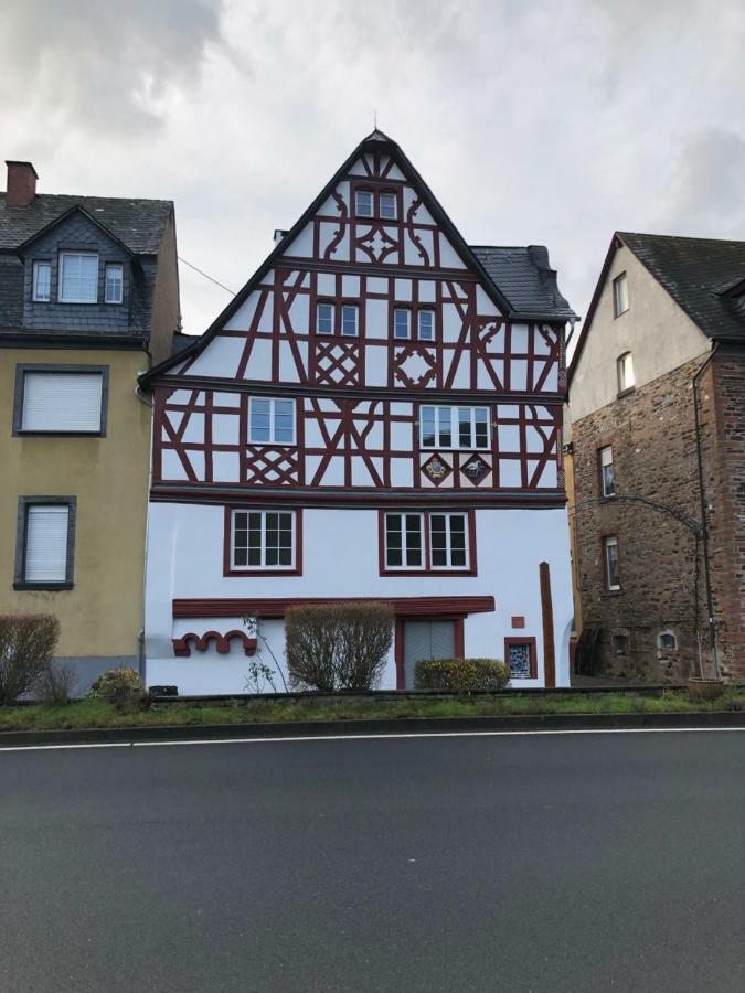 Storchenhaus Bremm Villa Exterior photo